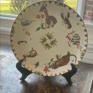 Decorative Animal Motif Porcelain Plate